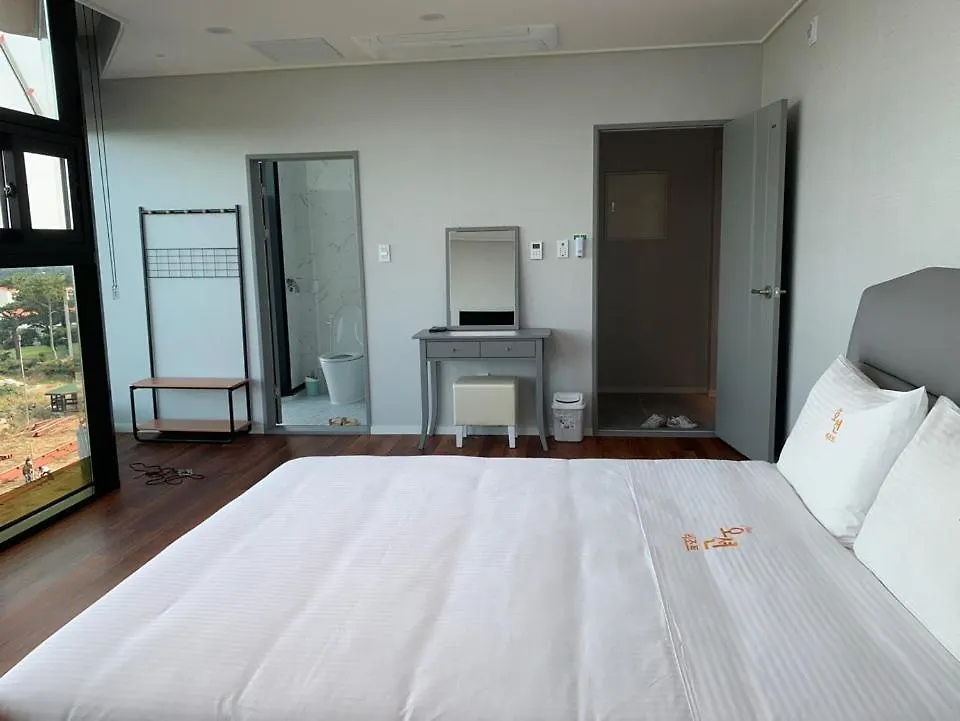 Jeju New Ocean Resort